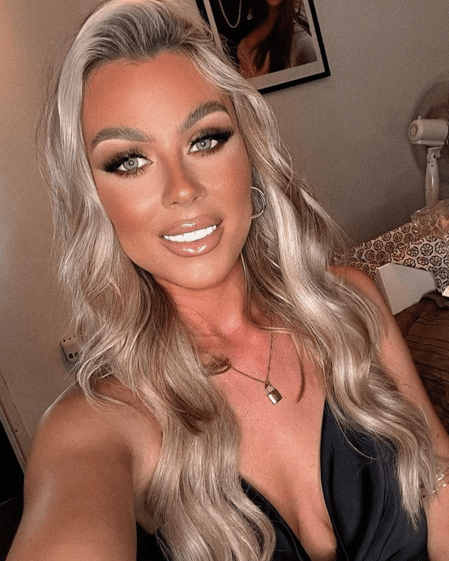 Why Women Choose Hair Extensions During Hair Changes (Postpartum, Stress & Thinning Hair Guide)